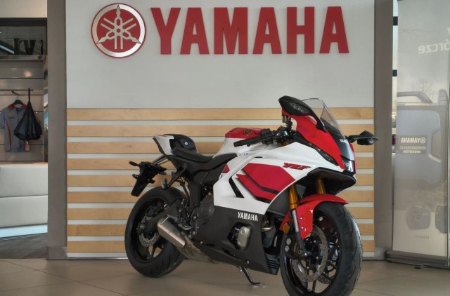 yamaha