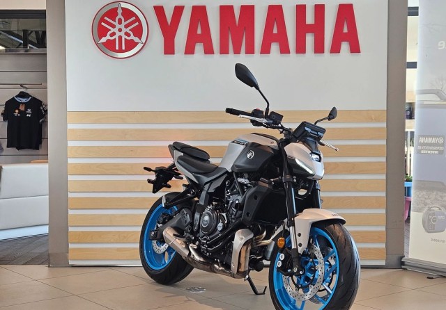 yamaha