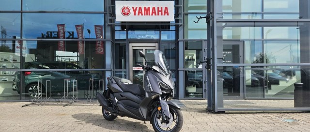 yamaha